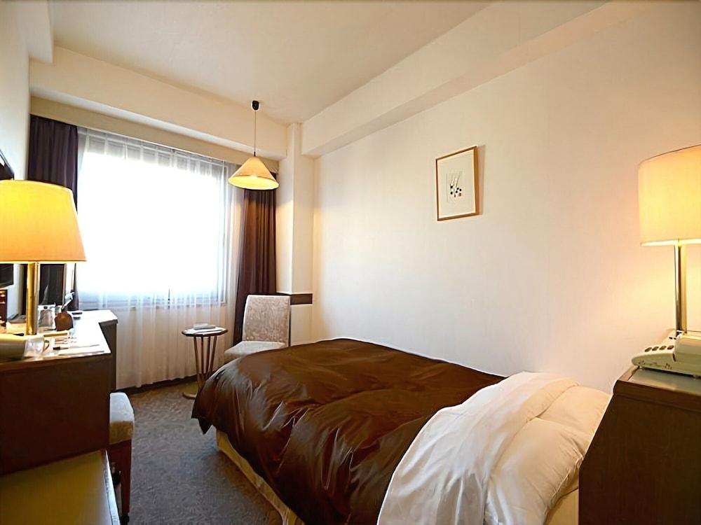 Hotel Excel אוקיאמה מראה חיצוני תמונה